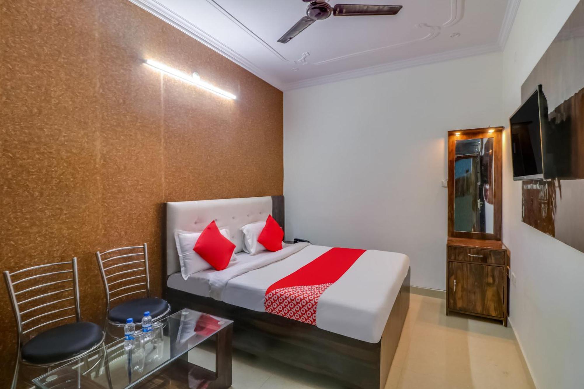 Hotel O Rodstar Chinhat 外观 照片